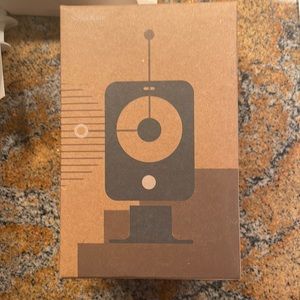 Simplisafe Simplicam BNIB